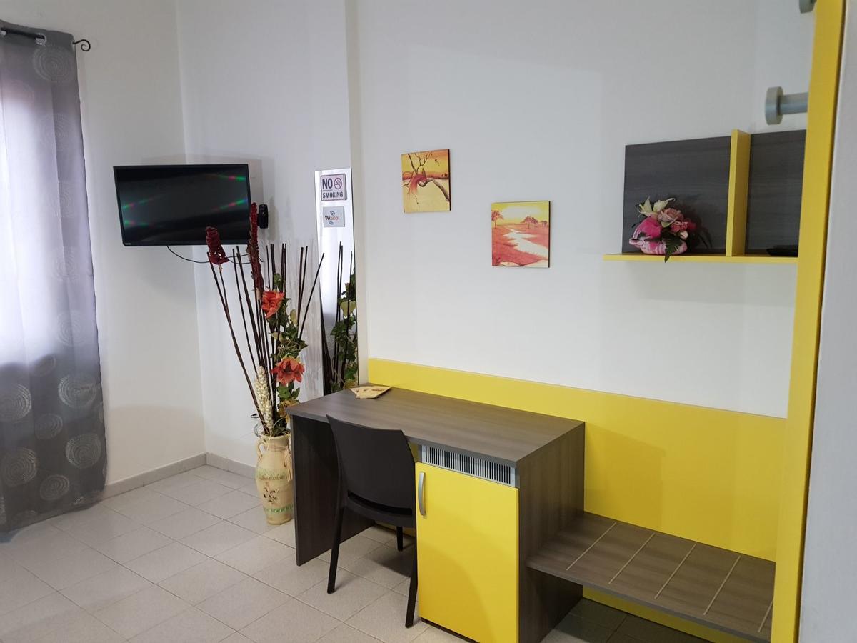 L Anfora Hotel Tramatza Kültér fotó