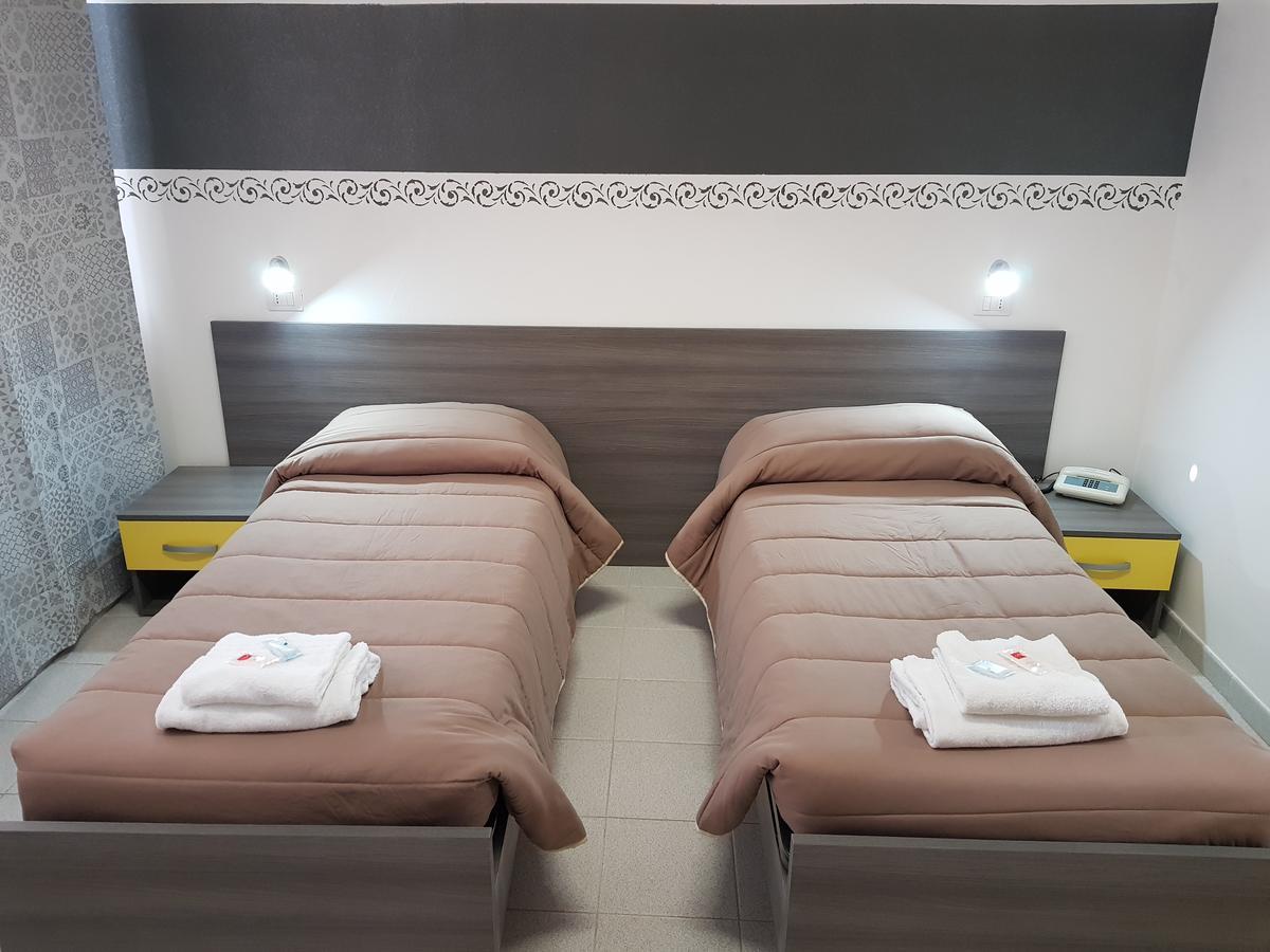 L Anfora Hotel Tramatza Kültér fotó